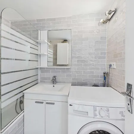 Duplex Climatise 6 Pers, Terrasse Sud, Proche Plage, Parking Prive - Fr-1-326-662 * Le Castellas